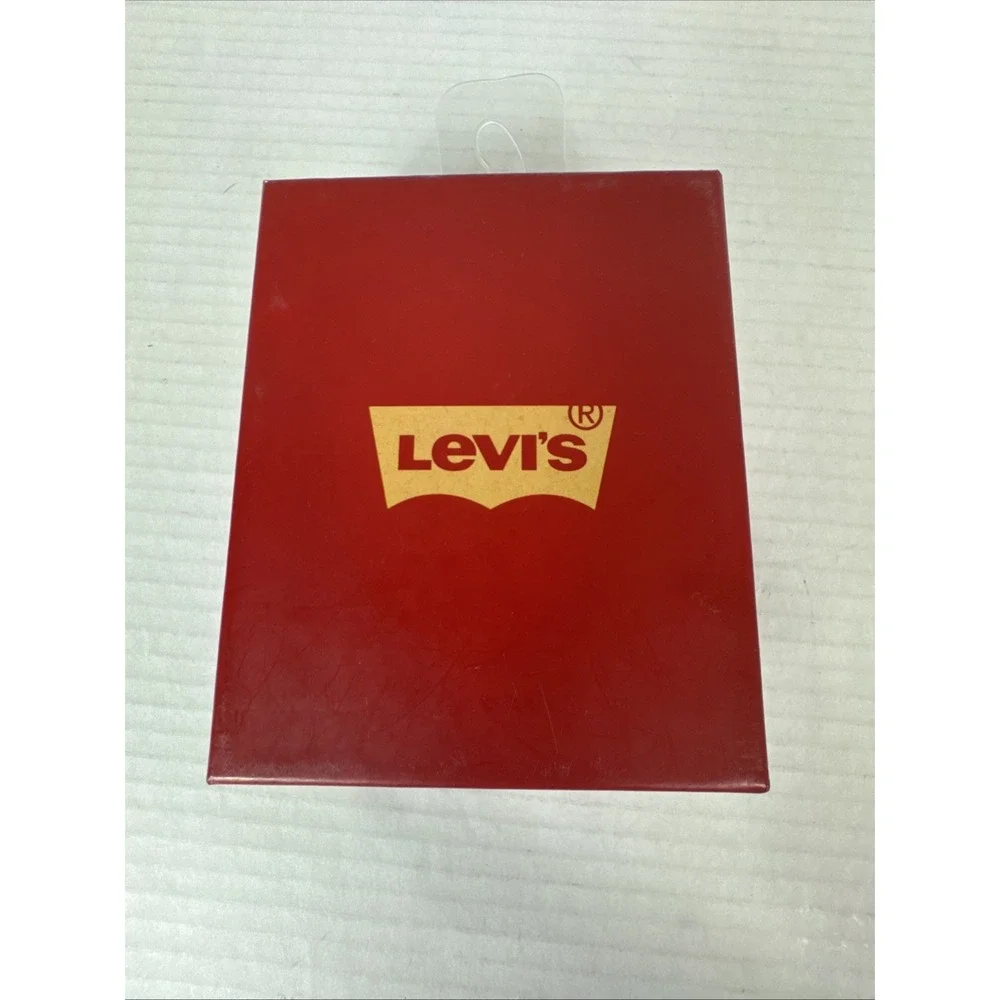 Levi's Men's Slim & Sleek Trifold RFID Brown Leather Wallet 1660